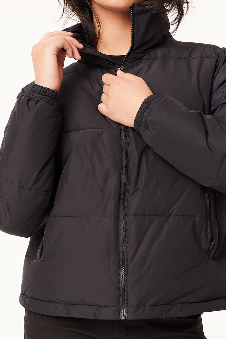 WMNS TRACK PUFFER JKT BLACK